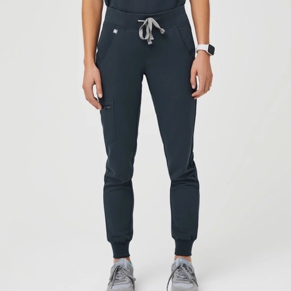 NWT Figs Zamora Jogger Dark Harbor